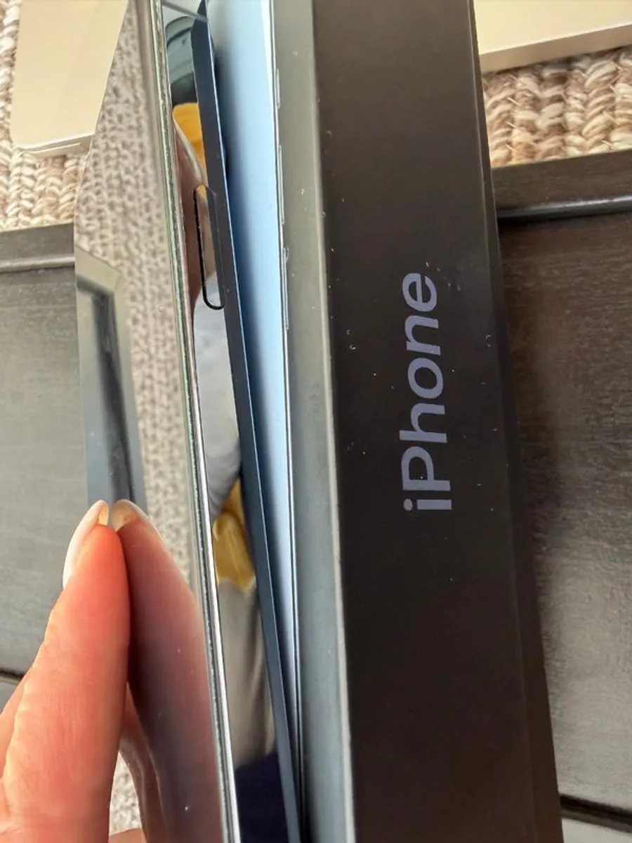 iPhone 13 Pro 128GB - Image 3