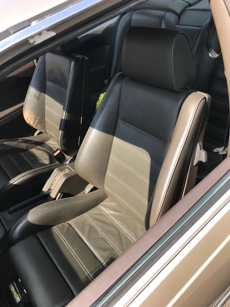 Vintage 1985 BMW 635 CSI - Image 4