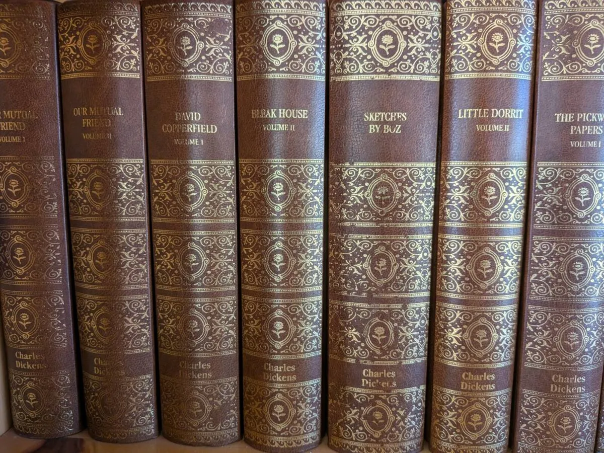 Charles dickens 2004 collector editions - Image 3
