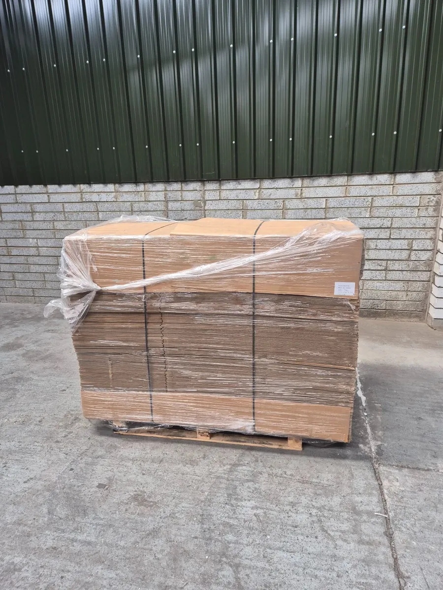 Cardboard boxes - Image 1