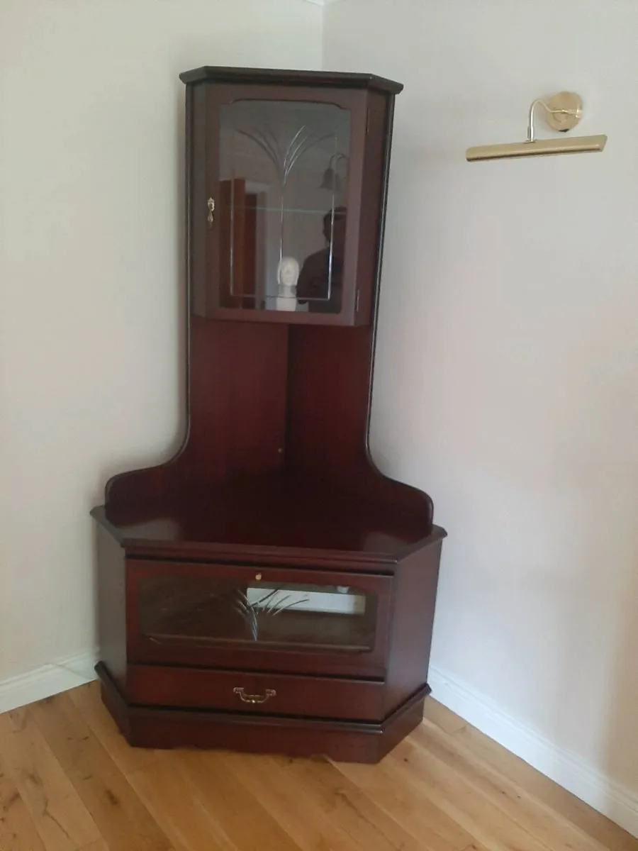Furniture - Image 3