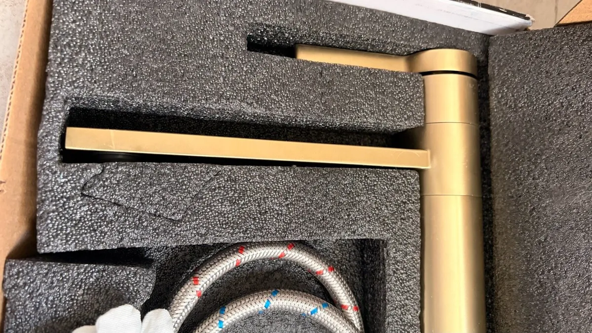 Brushed Brass Tall basin Tap New - Image 4