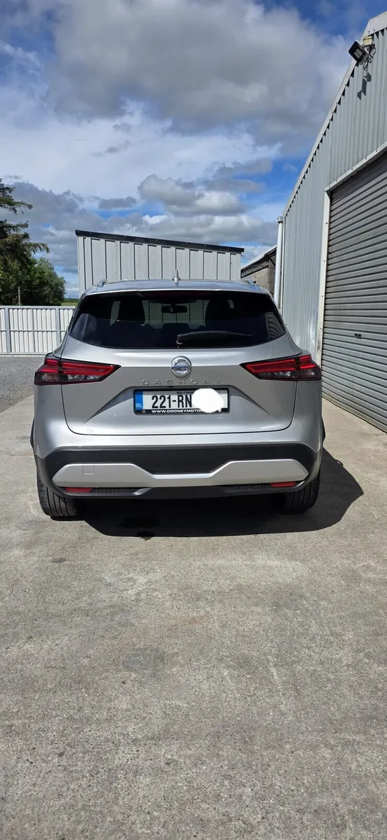 221 NISSAN QASHQAI - Image 4