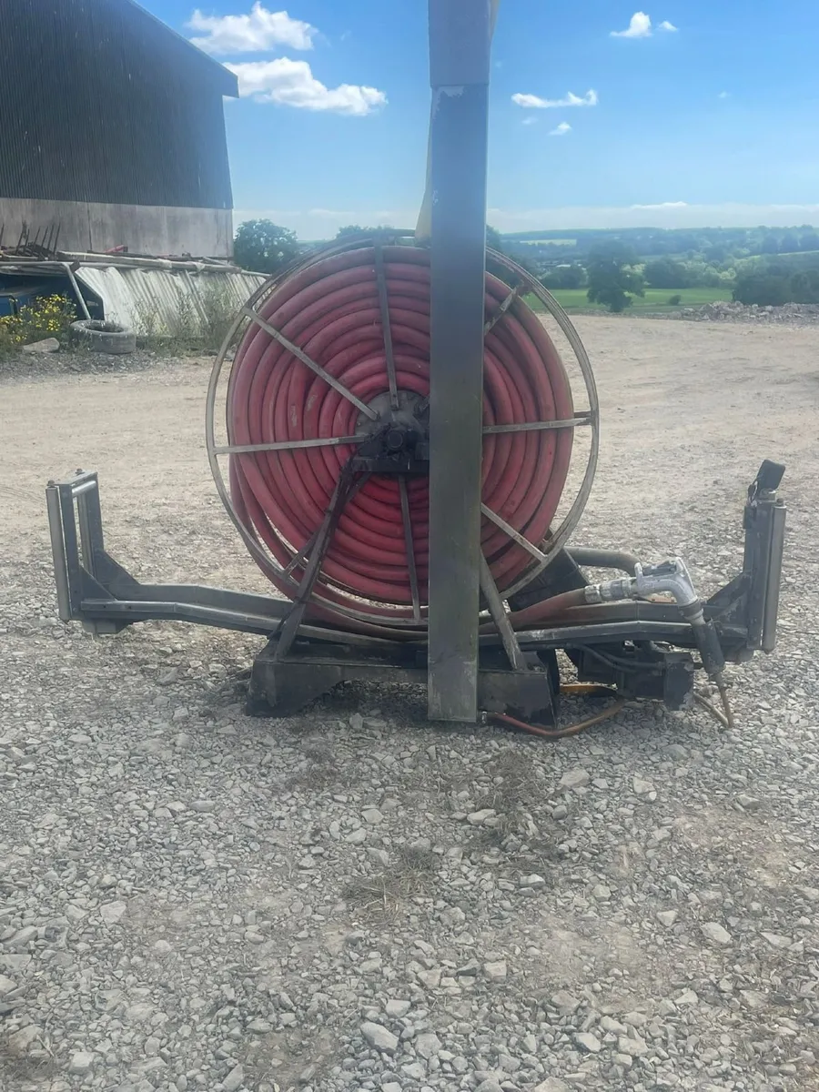Hose reeler - Image 1
