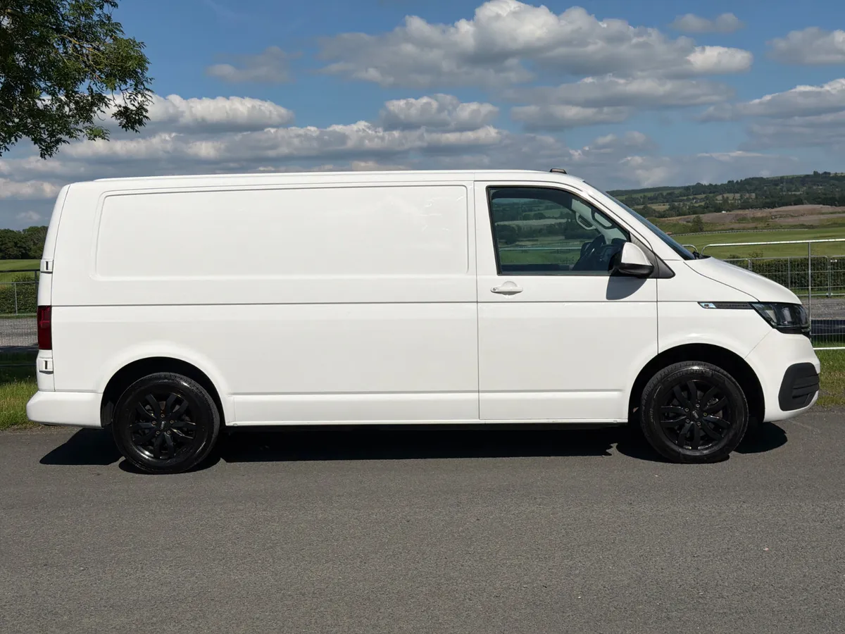 Volkswagen Transporter 2021 T6 28 PVL TDI - Image 3