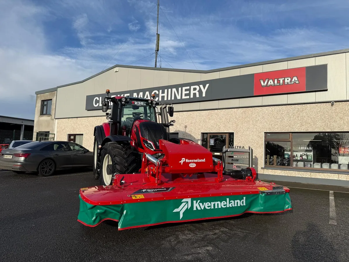KVERNELAND GRASS EQUIPMENT 0% FINANCE - Image 1