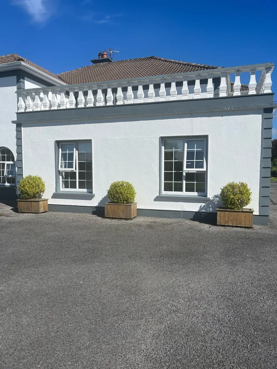 Holiday Rental - Image 1