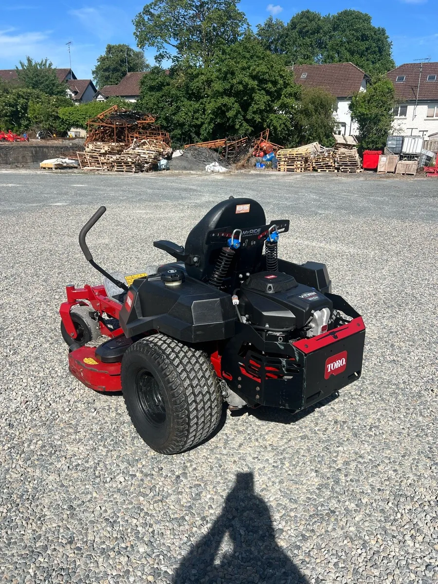 TORO TITAN ZERO TURN MOWER - Image 2