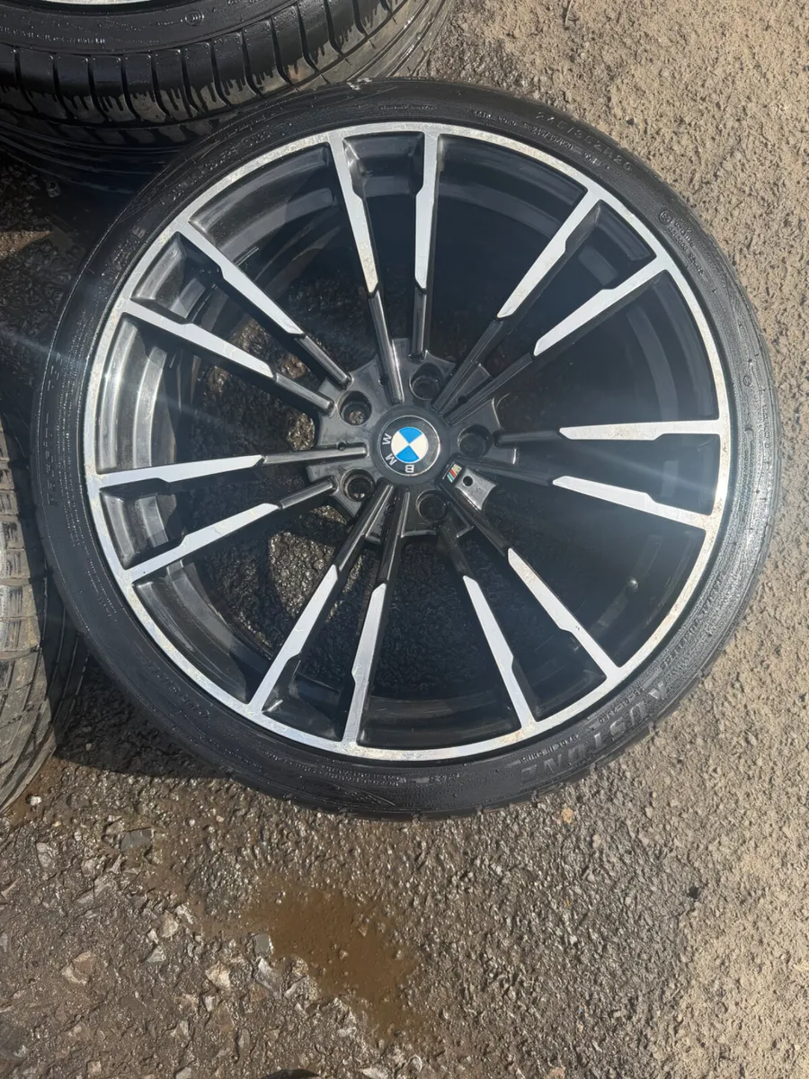 20inch M5 style BMW F10 F30 alloys - Image 2