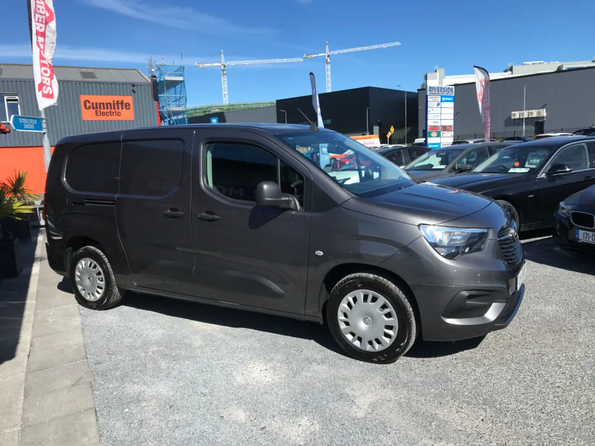 2021 Vauxhall Combo CrewCab - Image 4