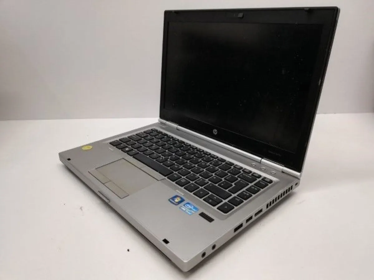 Online Laptop Clearance Auction - Image 2