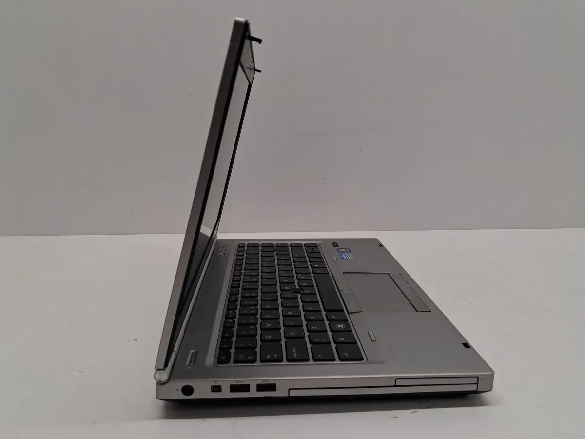 Online Laptop Clearance Auction - Image 4