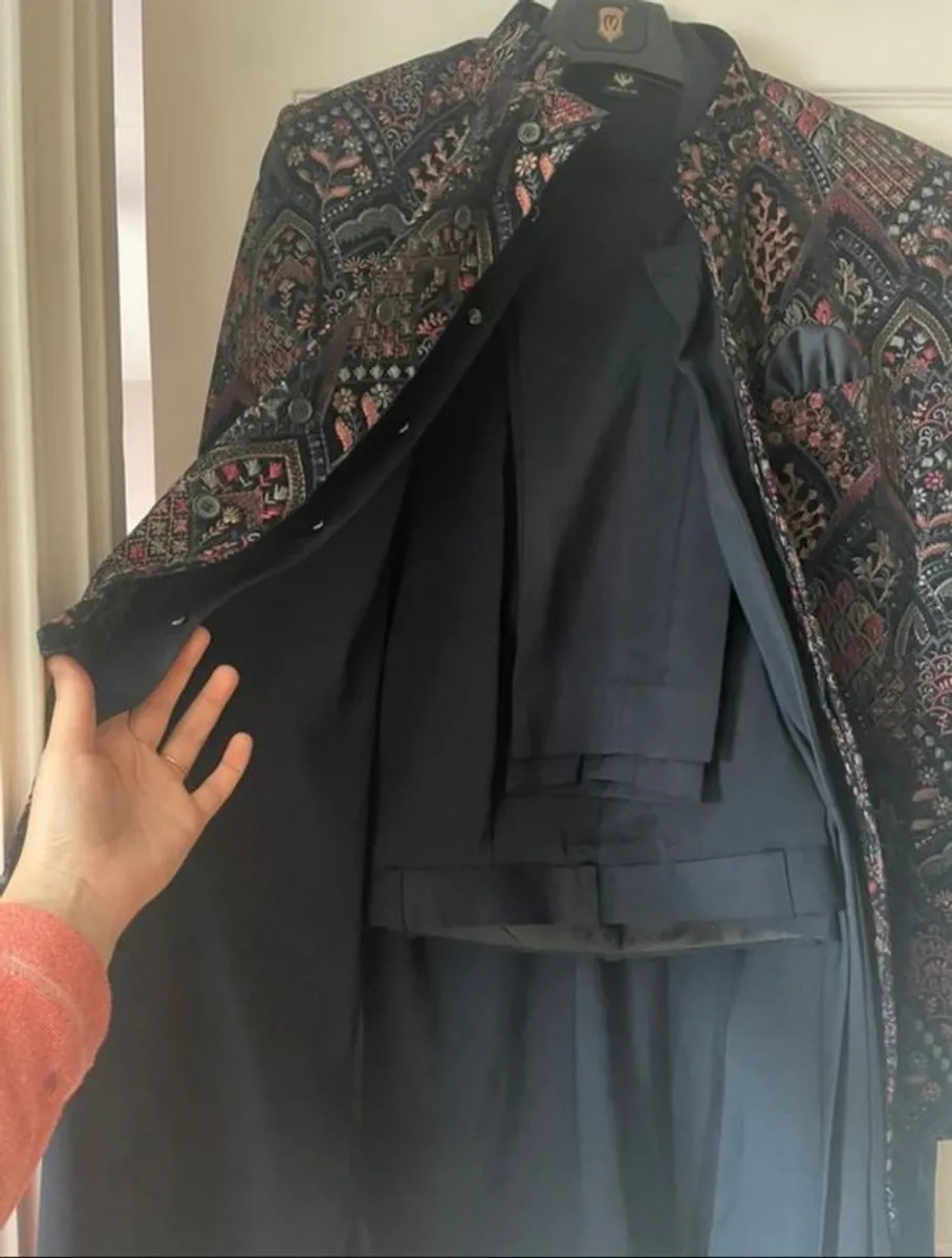 Indian Ceremony 3-Piece Suit - Image 3