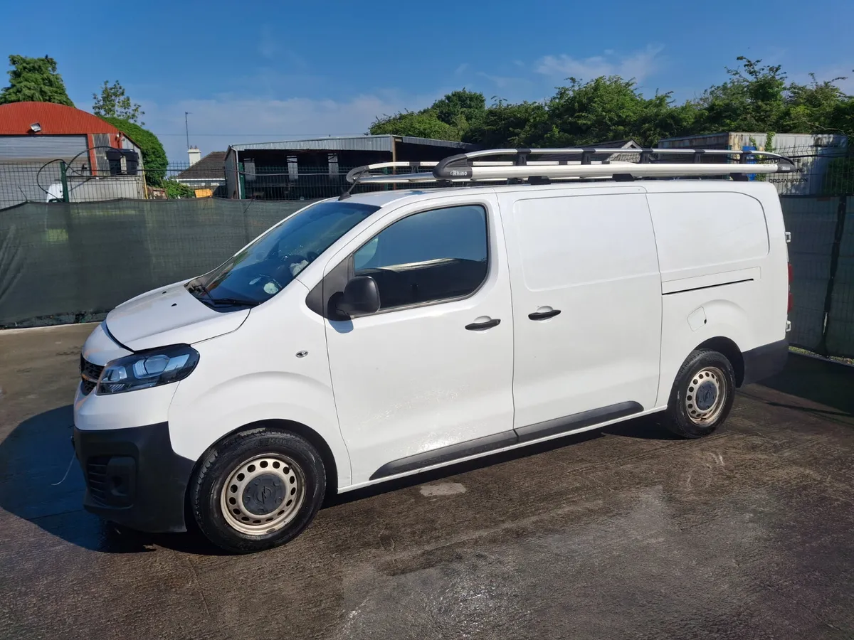 221 Opel Vivaro  1.5 Diesel - Image 1