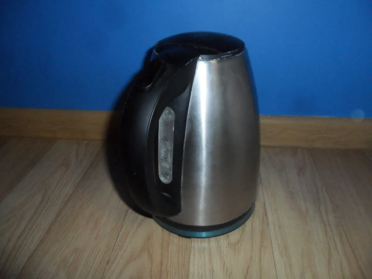 Electric kettle Standart F-716 - Image 2