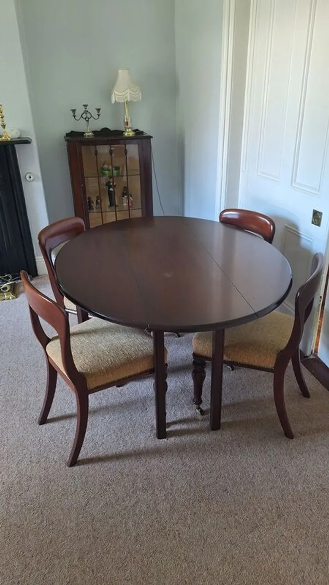 dining table - Image 3