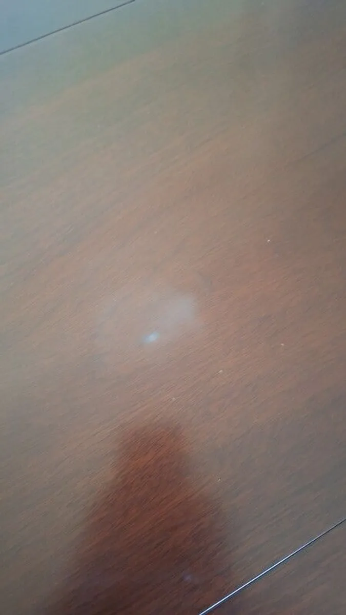 dining table - Image 4