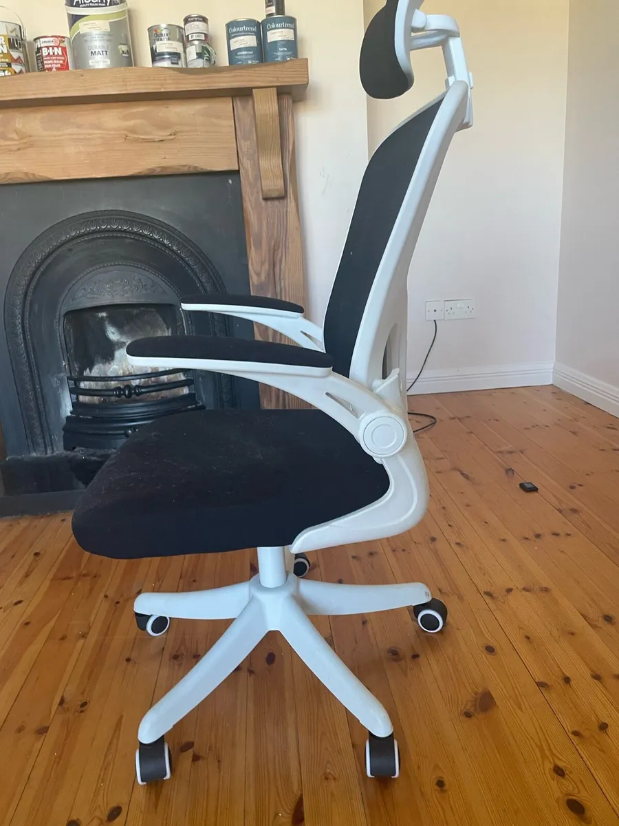 Office chair - Image 3