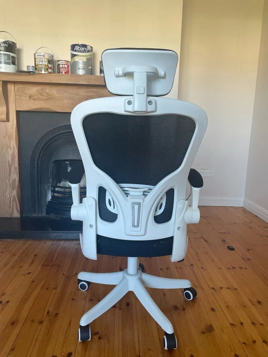 Office chair - Image 2