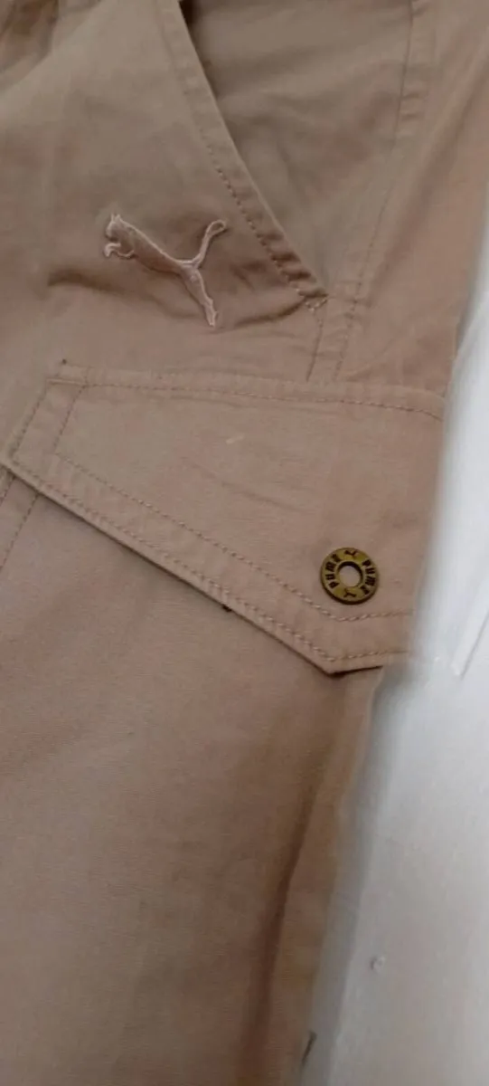 Mens Shorts Small - Image 3