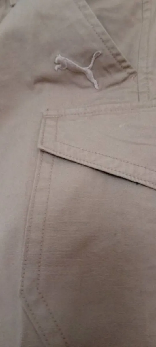 Mens Shorts Small - Image 4