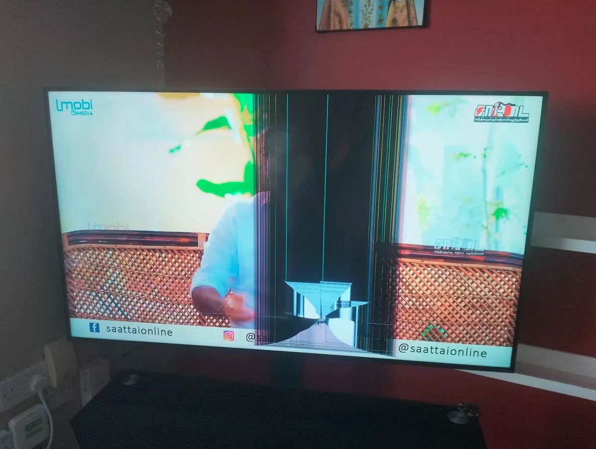 LG 55" NanoCell Smart TV (55NANO81A) – Damaged Scr - Image 1