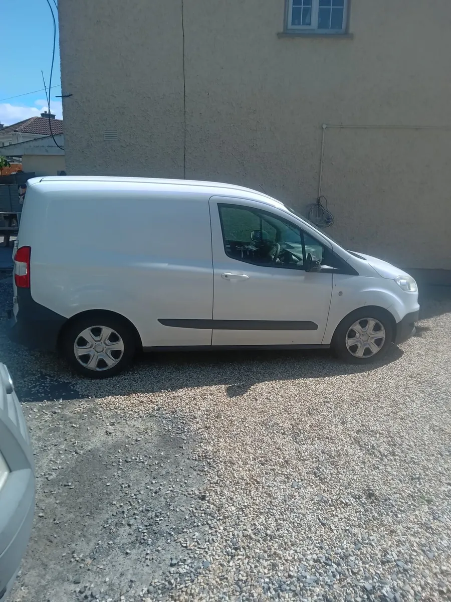 Ford courier - Image 4
