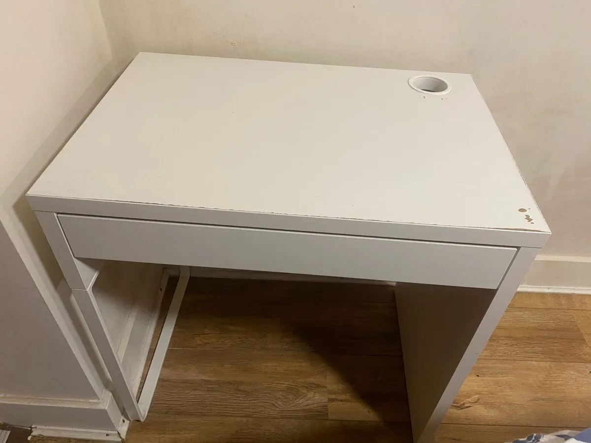 IKEA MICKE Desk White for sale - Image 1
