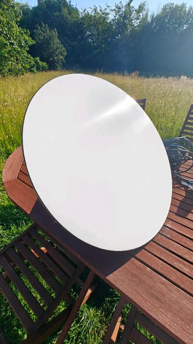 Starlink Gen 1 Components. Circular Dish, Power S - Image 2