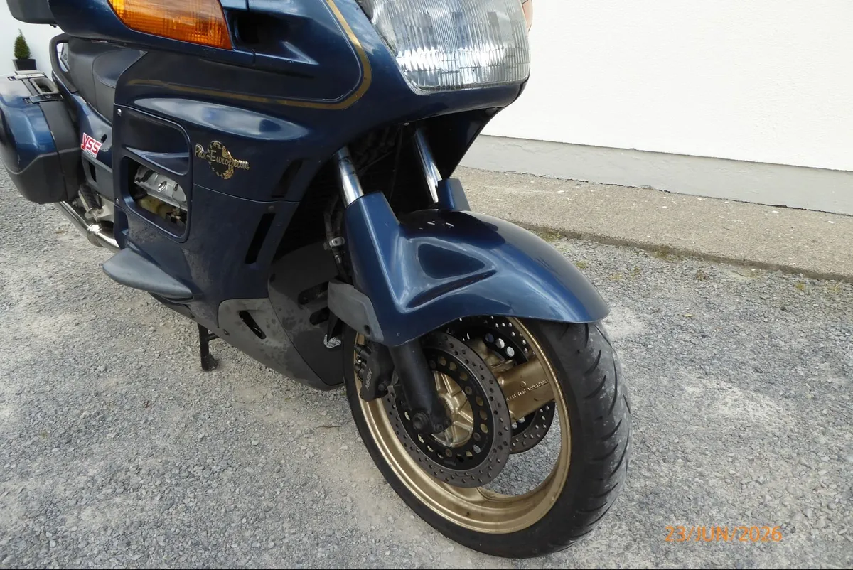 Honda ST1100A Pan European - Image 4