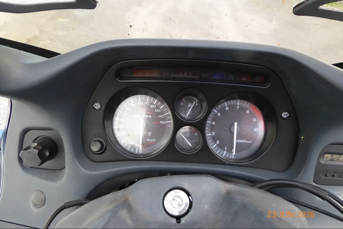 Honda ST1100A Pan European - Image 3