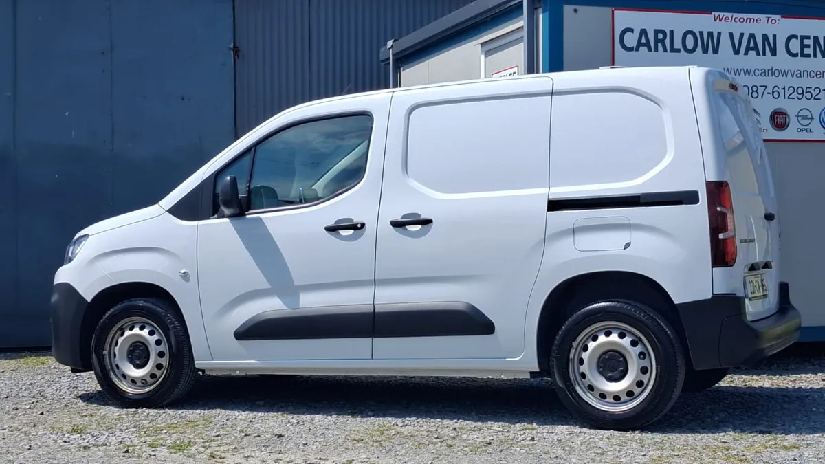 231 Citroen Berlingo 1.5 blue hdi 100 Enterprise - Image 3