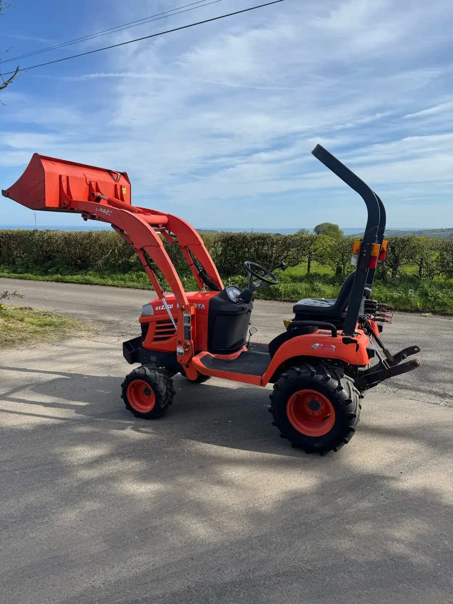 Kubota Compact Tractor - Image 4