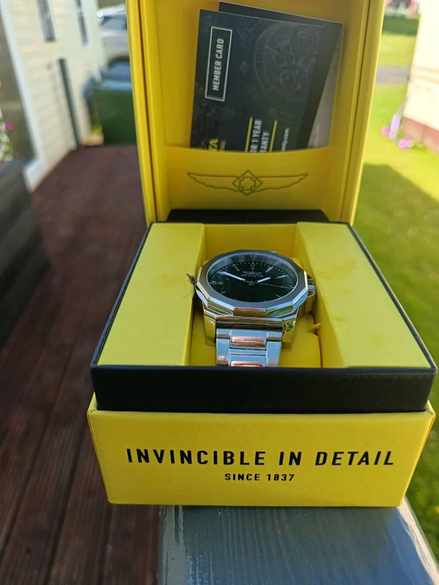 Invicta speedway 42mm watch - Image 4