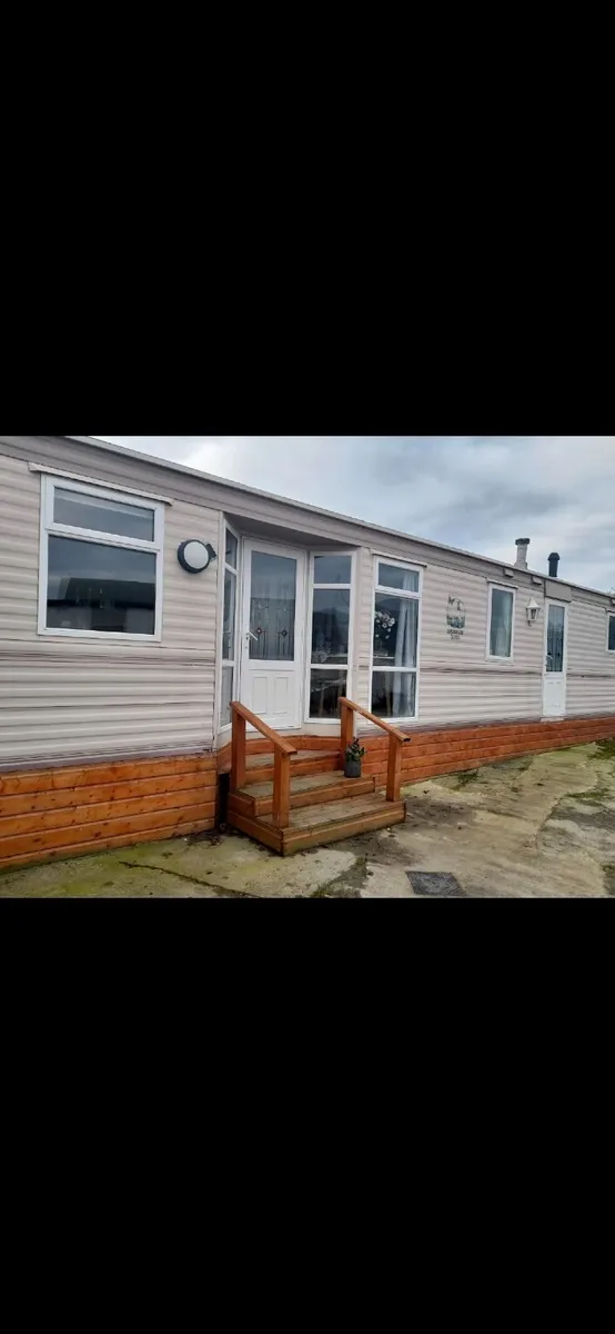 Mobile home - Image 1