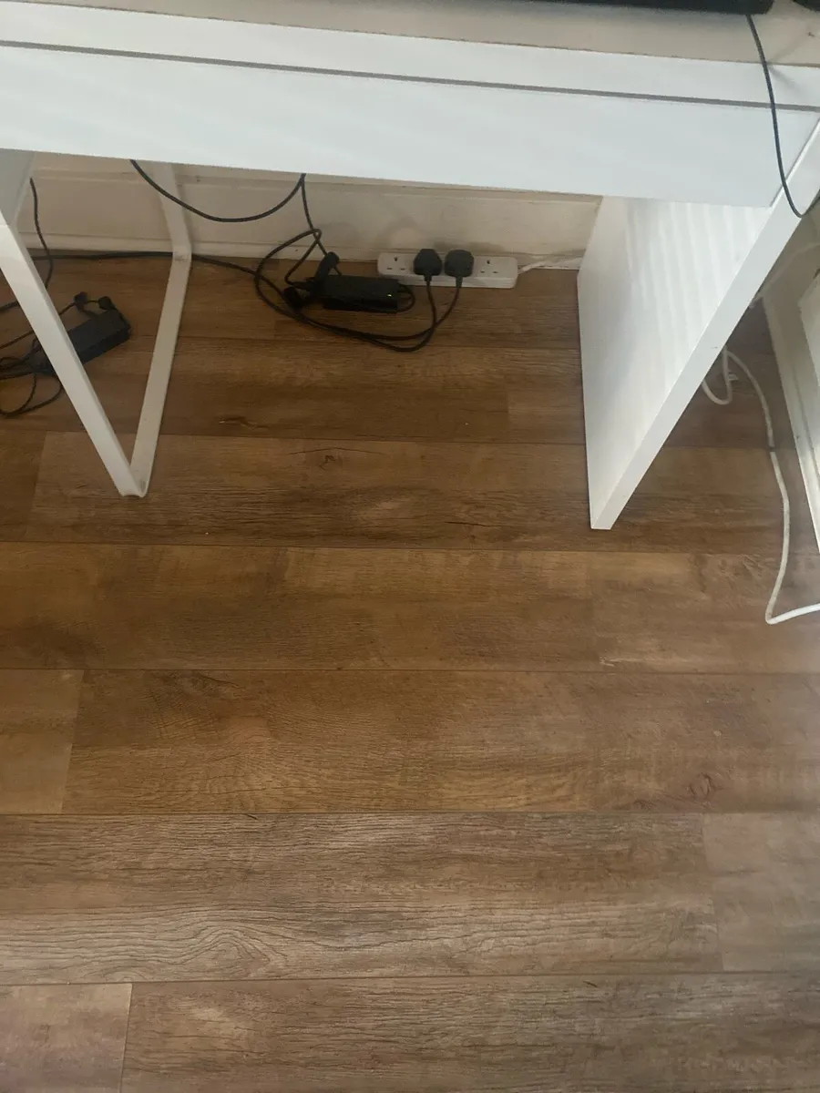 IKEA MICKE Desk White for sale - Image 4