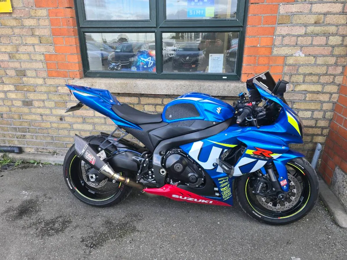 Suzuki gsxr 1000 motogp eddition - Image 3