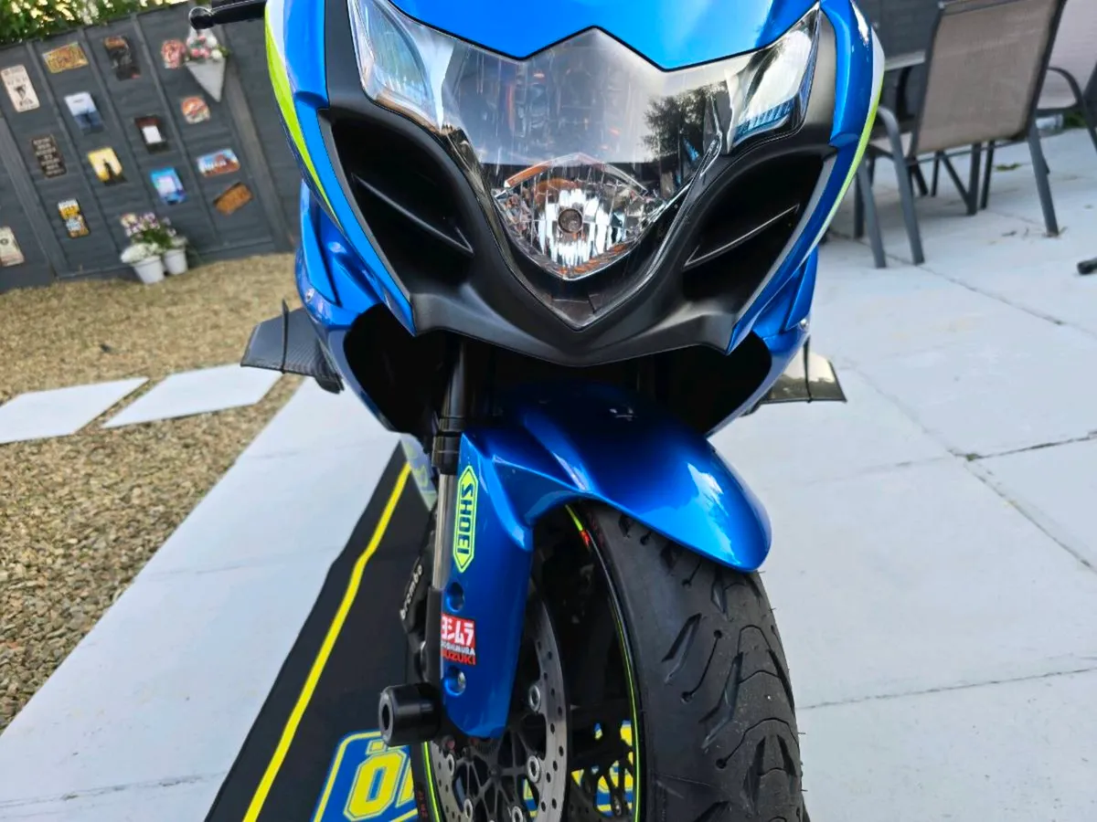 Suzuki gsxr 1000 motogp eddition - Image 4