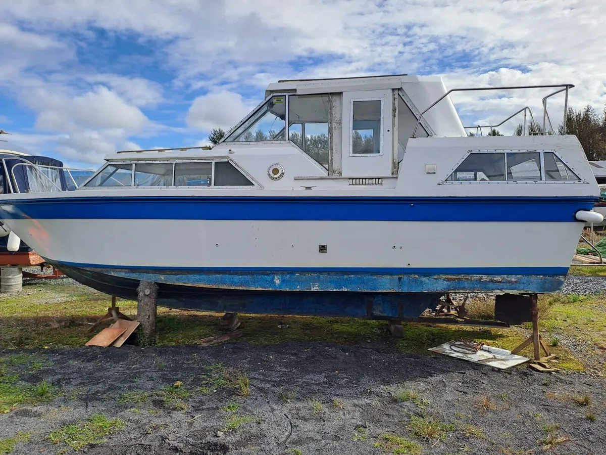 Boat cruiser - Image 2