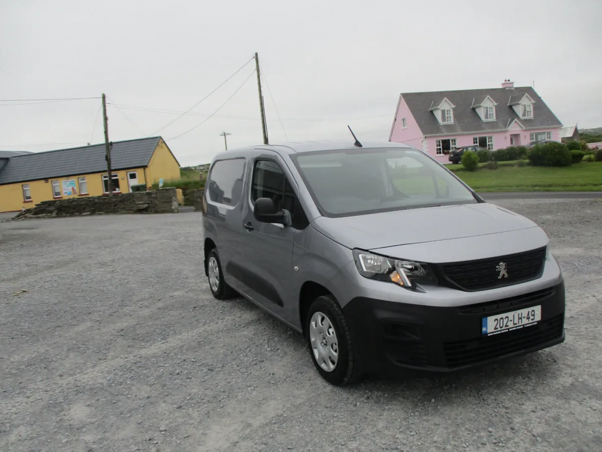 Peugeot Partner 2020 1,5 hdi 3 seater - Image 1