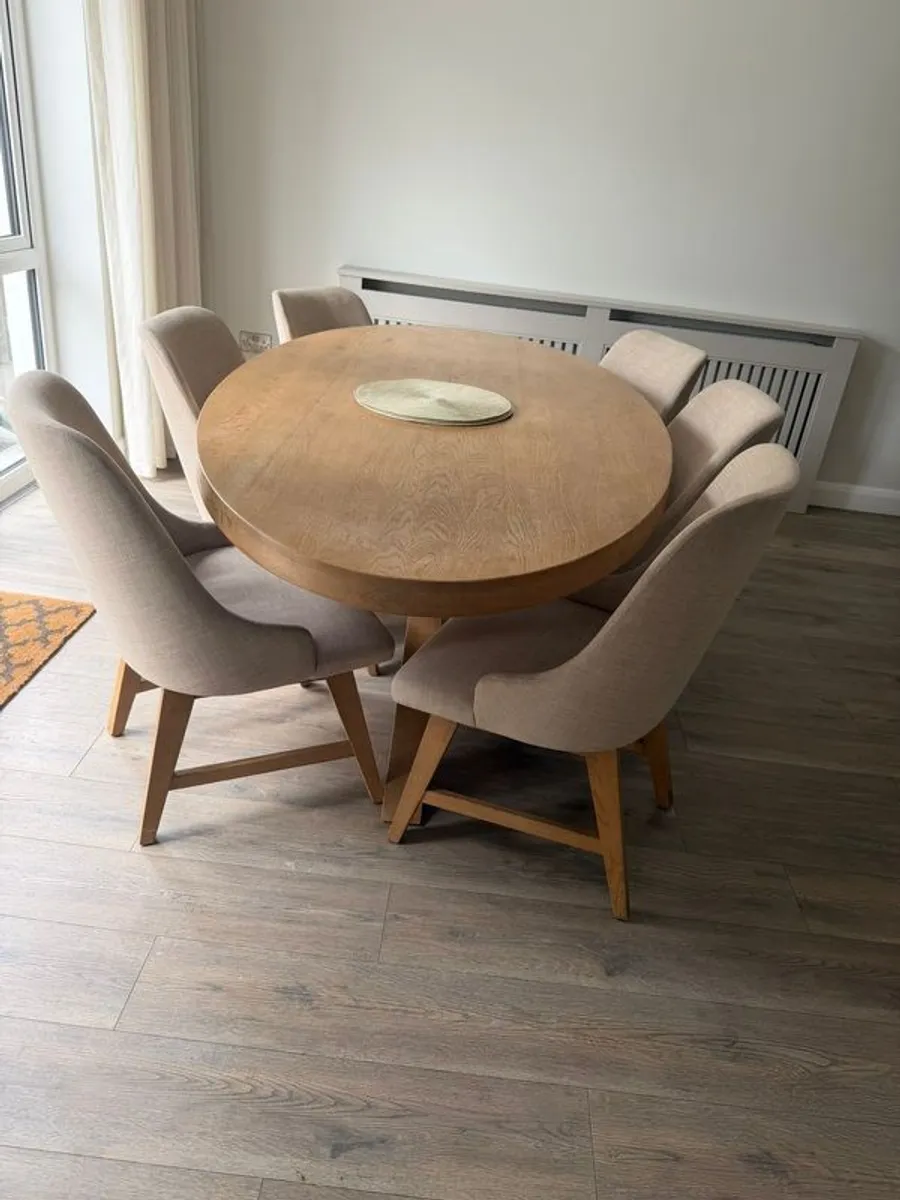 dining table and 6 chairs - Image 1