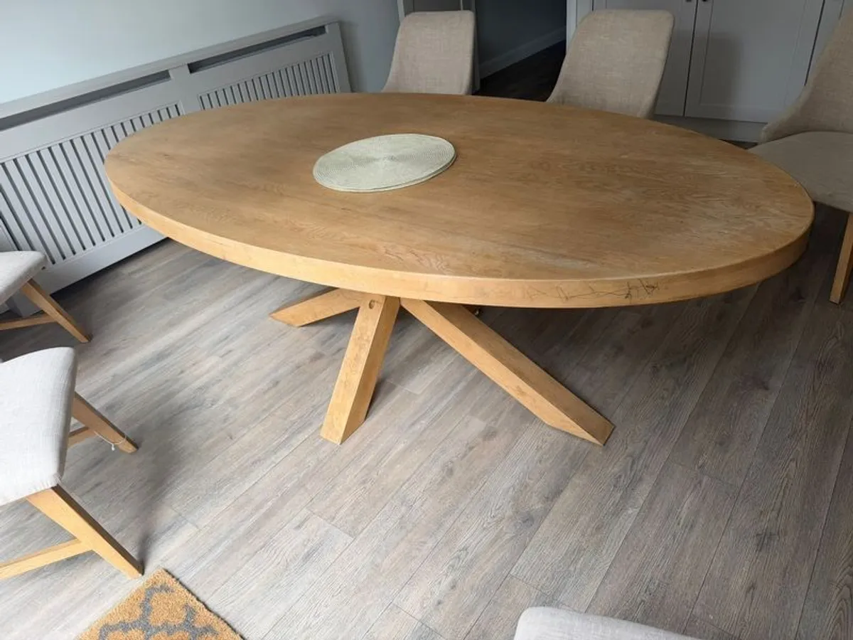dining table and 6 chairs - Image 3