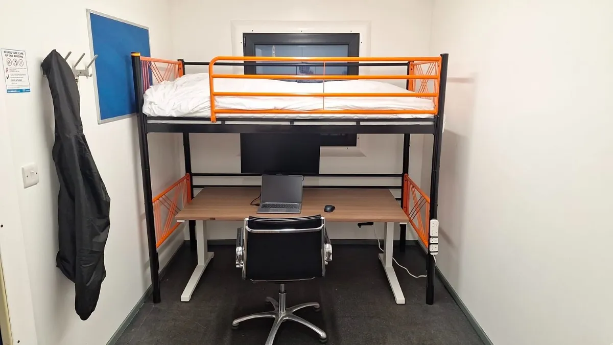 Bunk bed - Image 2
