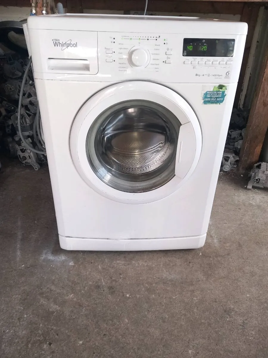 Whirlpool 8kg washing machine - Image 1
