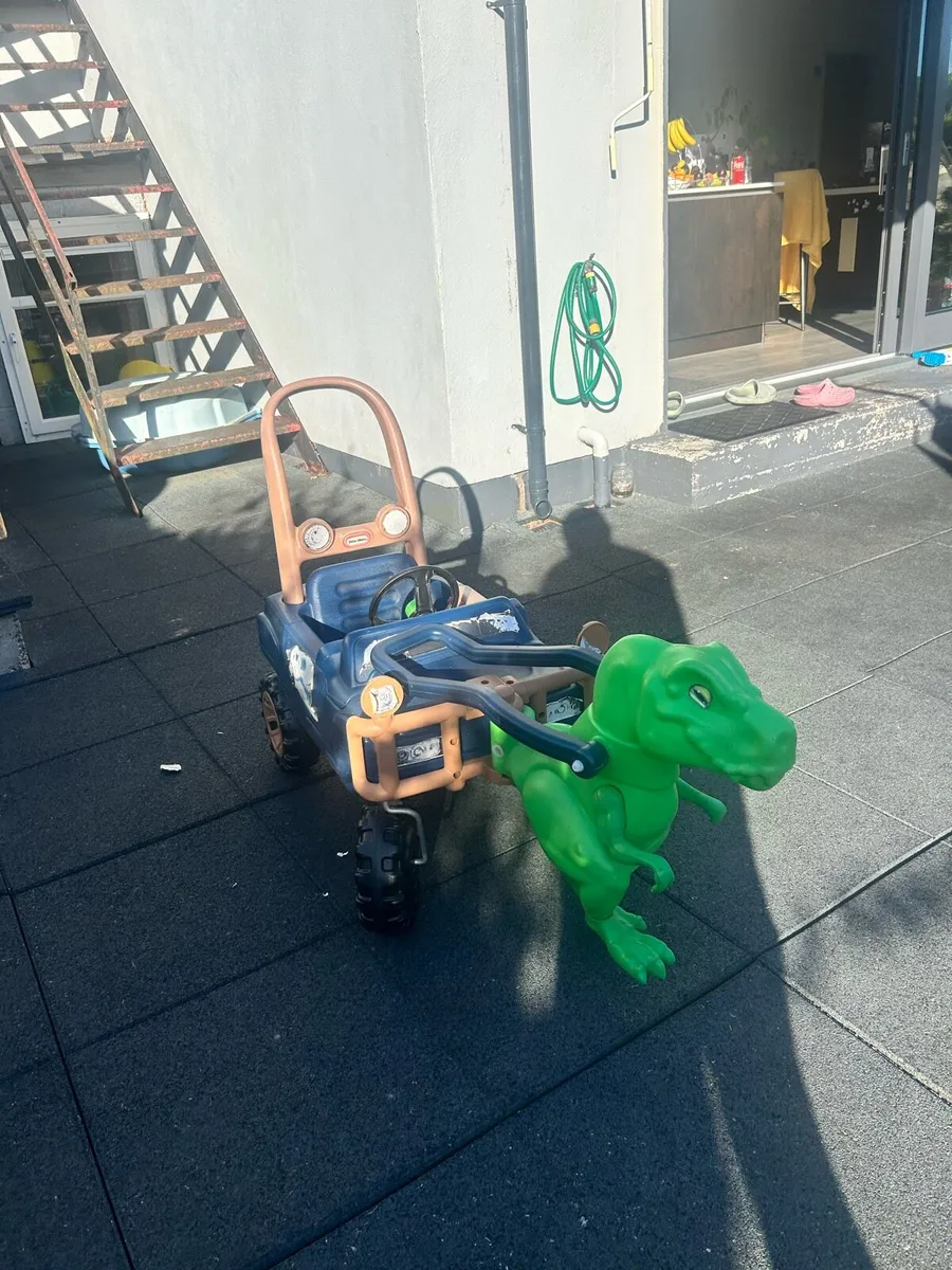 Jurassic Park Dinosaur Ride On Car - Image 3