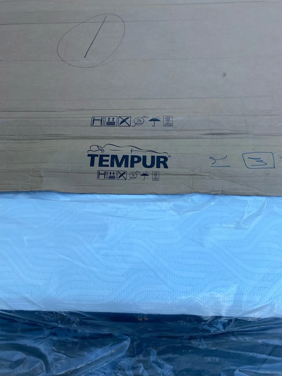 Tempur pro air king size  brand new in box - Image 4
