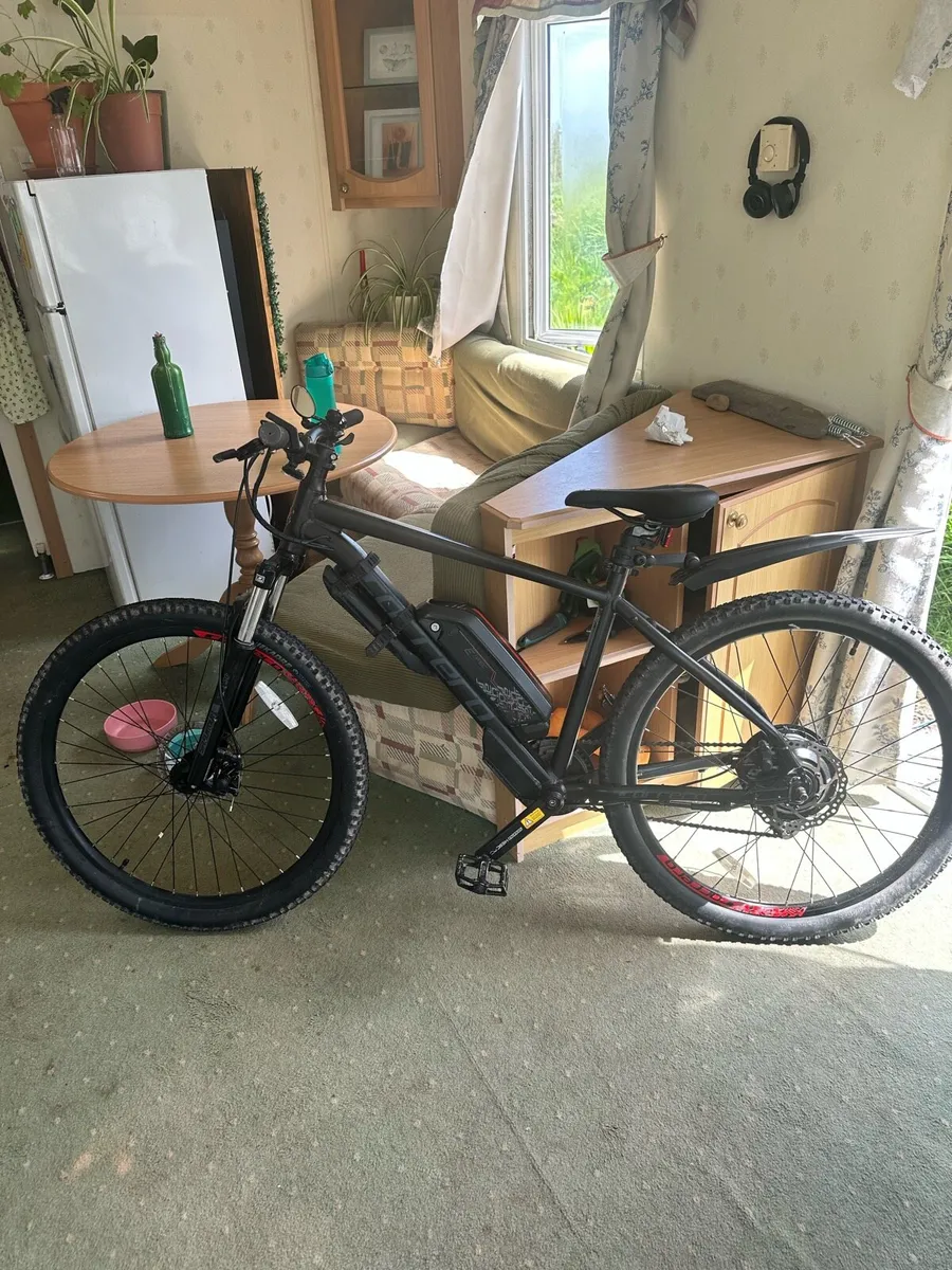 Carrera Vengeance E Mens Electric Mountain Bike - Image 1