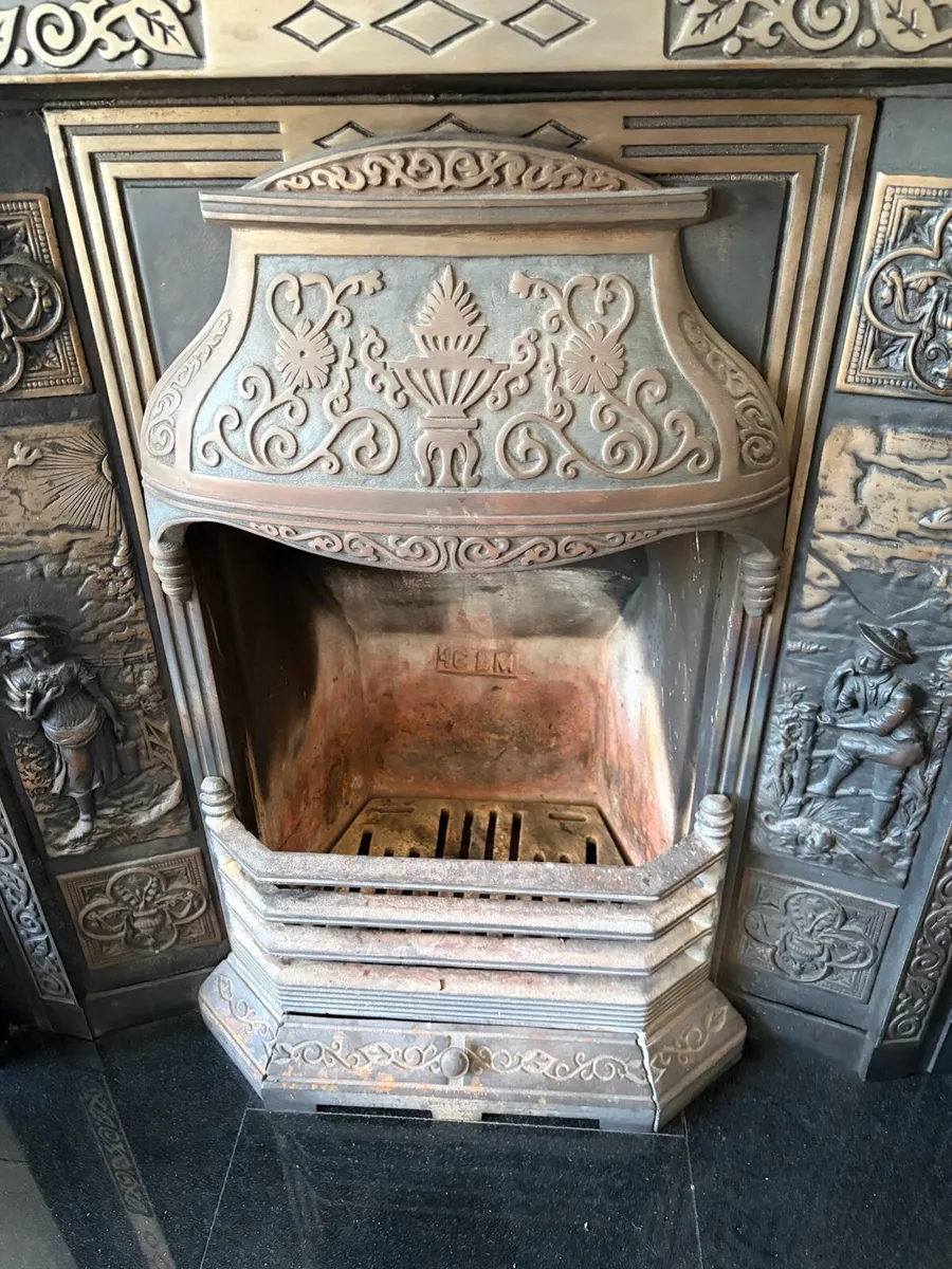 Fire place - Image 2