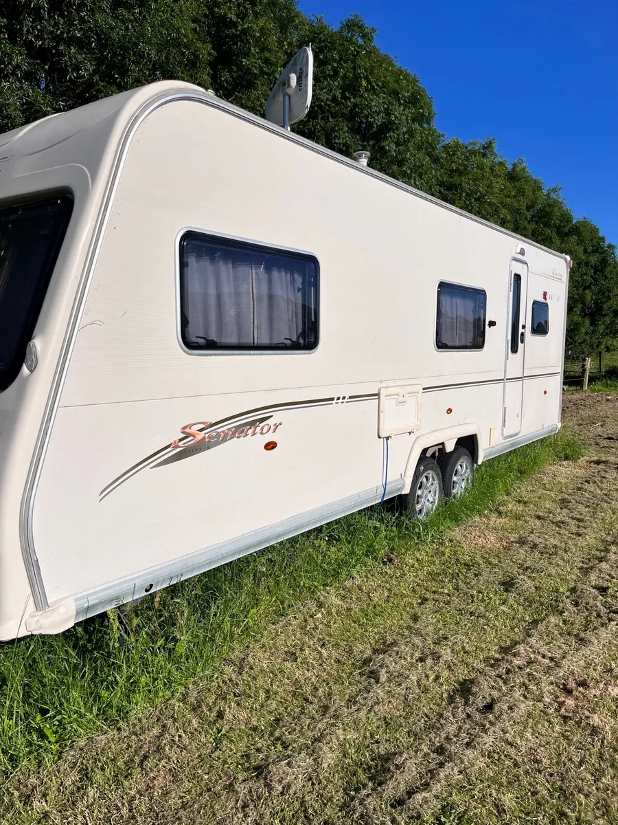 Bailey Senator 6 berth Caravan - Image 2