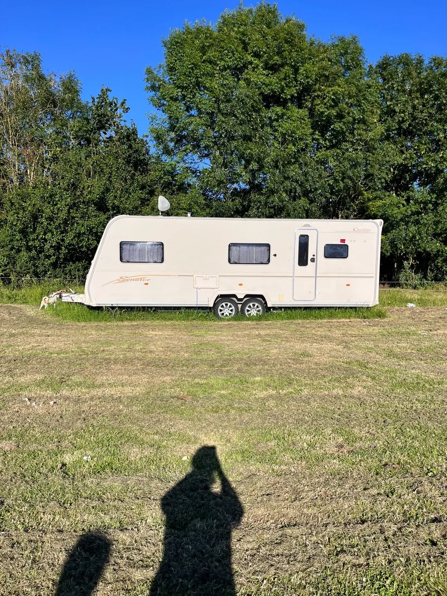 Bailey Senator 6 berth Caravan - Image 1